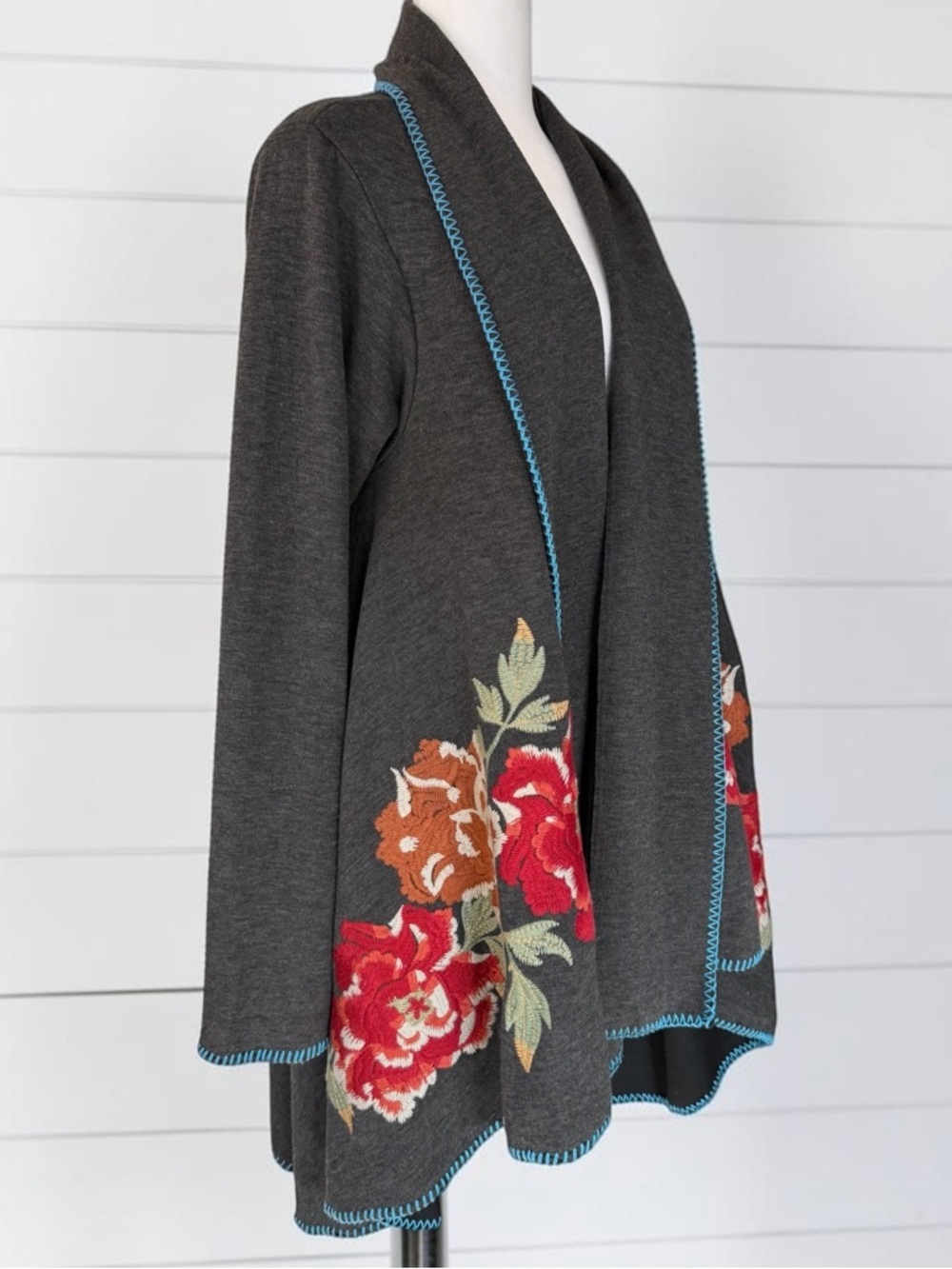Floral Embroidered Boho Open Front Cardigan Jacket Terry Knit EUC - Picture 3 of 7
